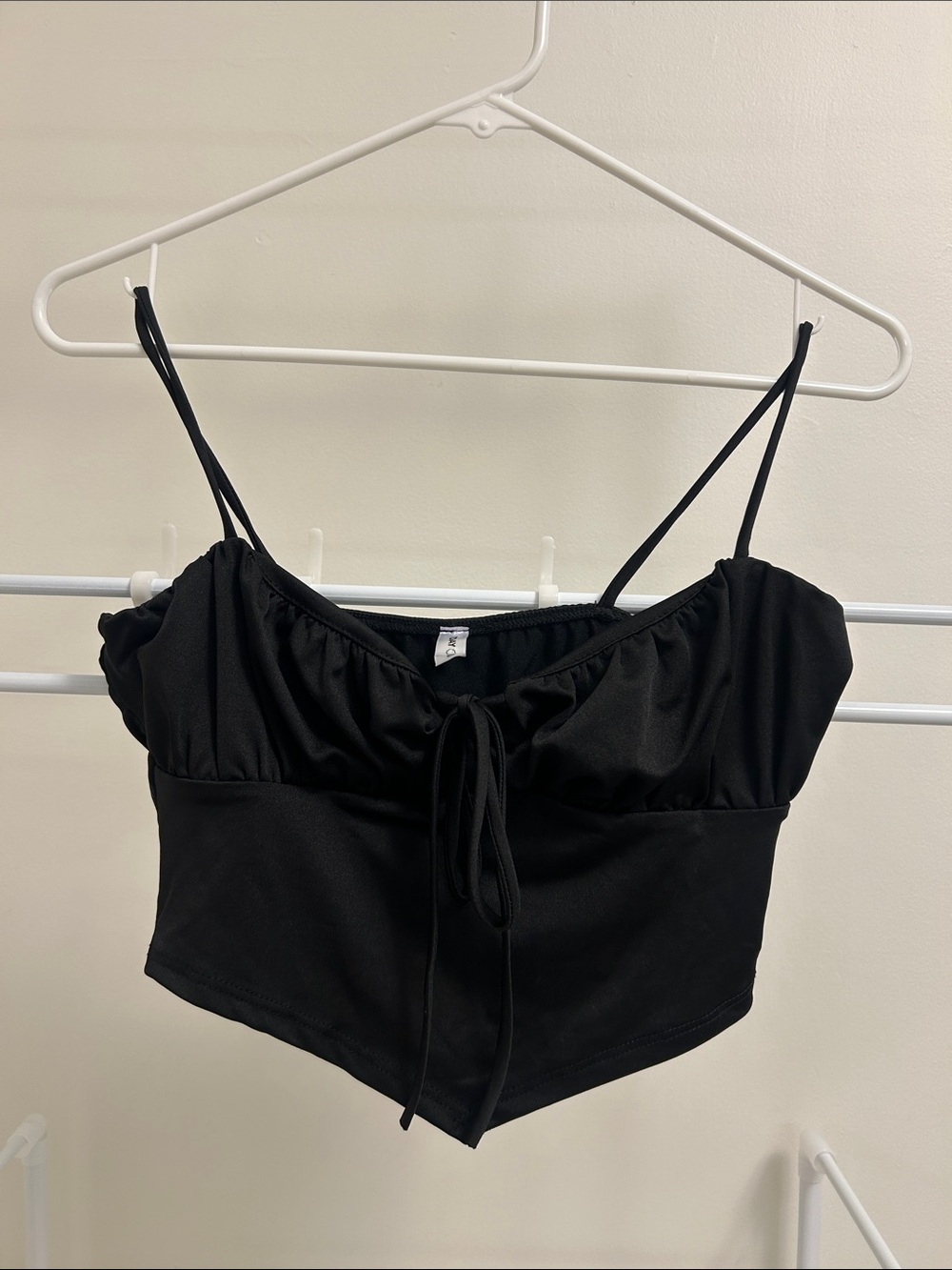 Black Spaghetti-Strap Crop Top - Women's